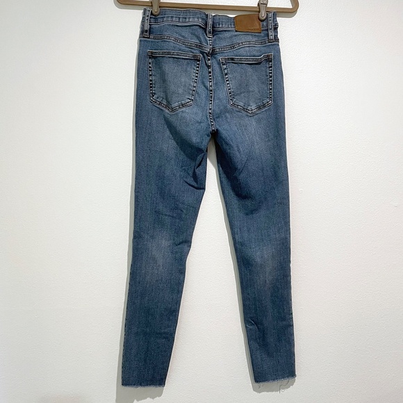 J. Crew 10" Higher-rise Toothpick Jean with Rip and Repair Size 27 - Picture 5 of 5